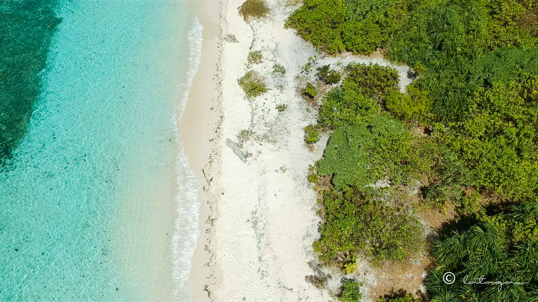 Top view of mantigue island camiguin philippines